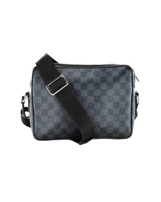 Louis Vuitton Damier Messenger Bag