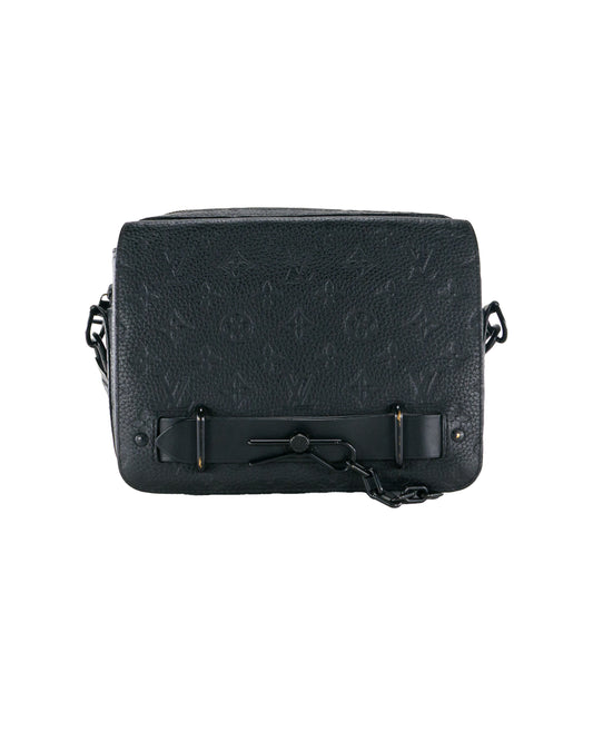 Louis Vuitton Wearable Wallet Bag