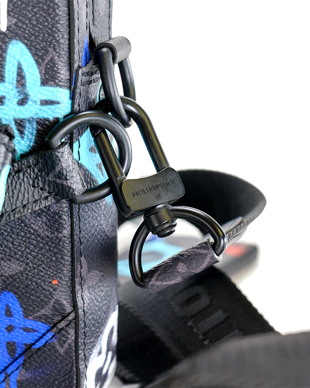 Louis Vuitton Graffiti Trio Bag