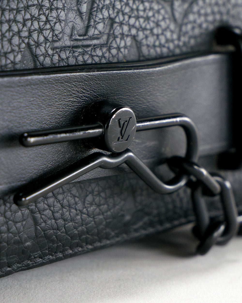 Louis Vuitton Wearable Wallet Bag
