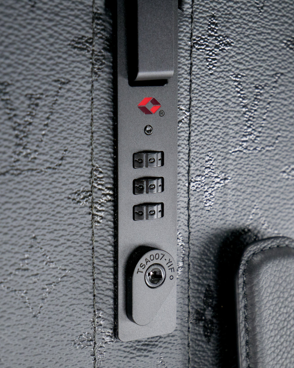 Louis Vuitton Horizon 55 Suitcase