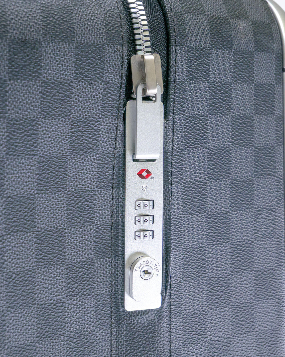 Louis Vuitton Horizon 70 Suitcase