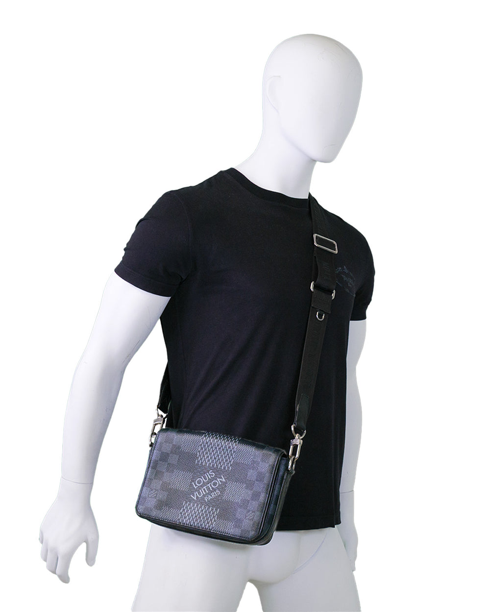 Louis Vuitton Damier Messenger Bag