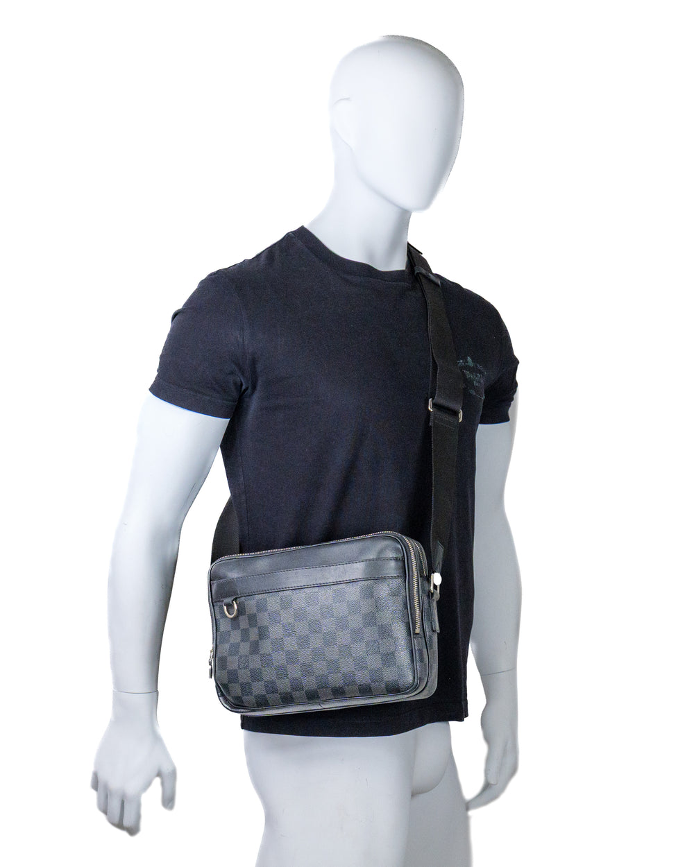 Louis Vuitton Damier Messenger Bag