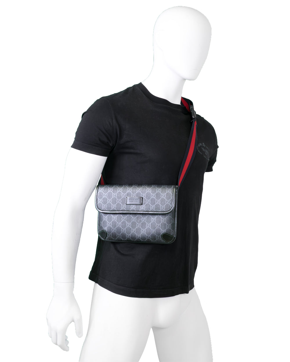 Gucci GG Supreme Messenger Bag