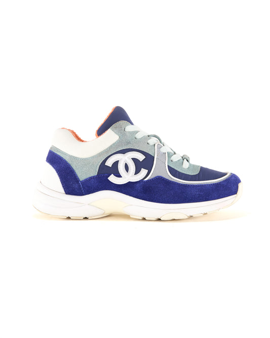 Chanel CC Runner